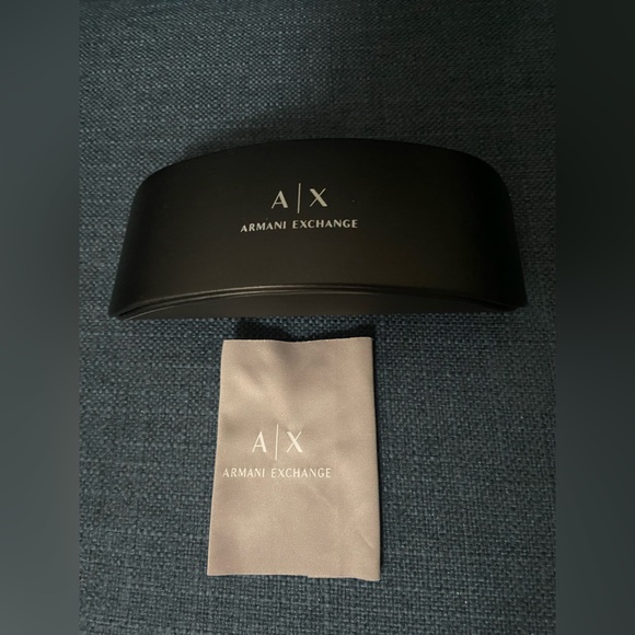NWOT AX ARMANI Exchange Hardcase Shell Black Sunglasses/ Glasses Carrier Case - Picture 12 of 12
